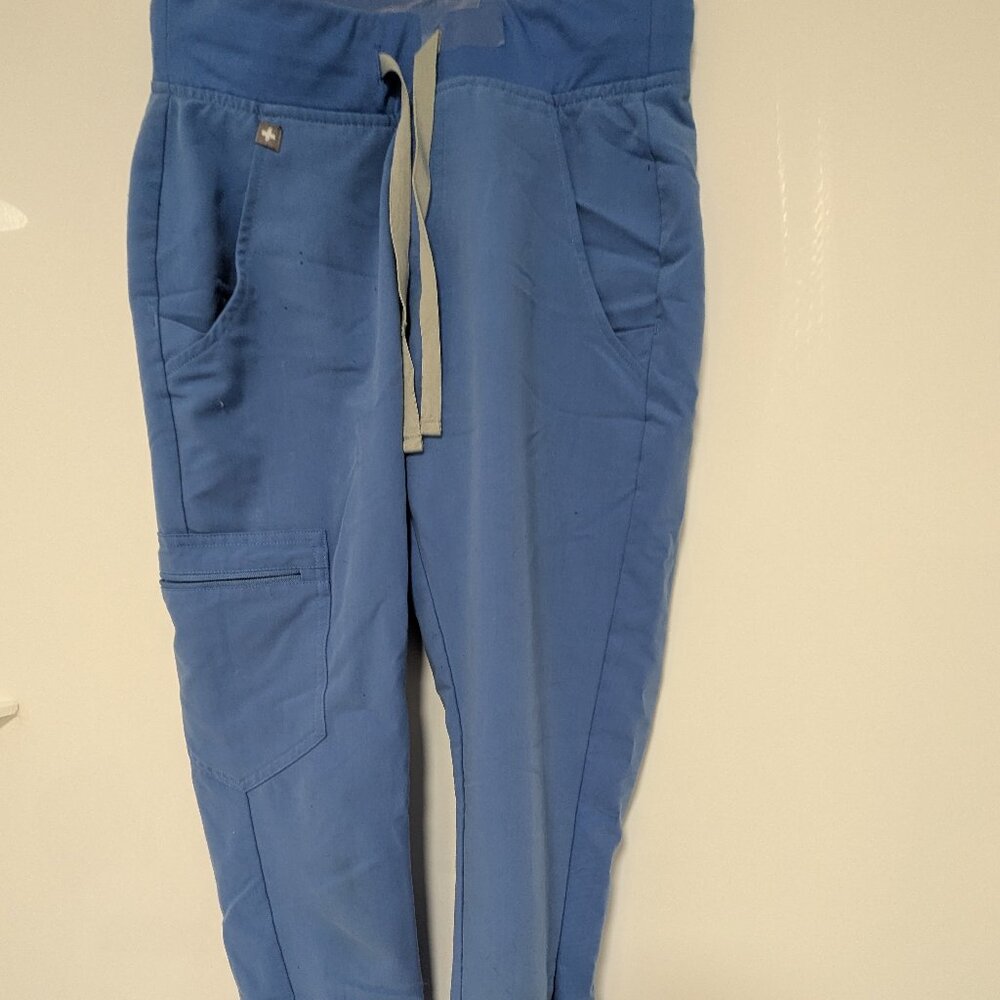 FIGS Zamora jogger